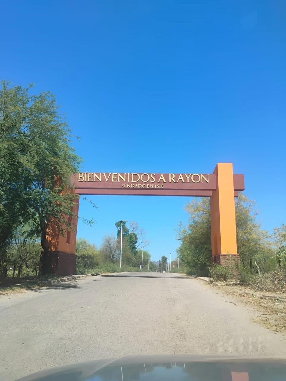 El Arco de Bienvenida a Rayón